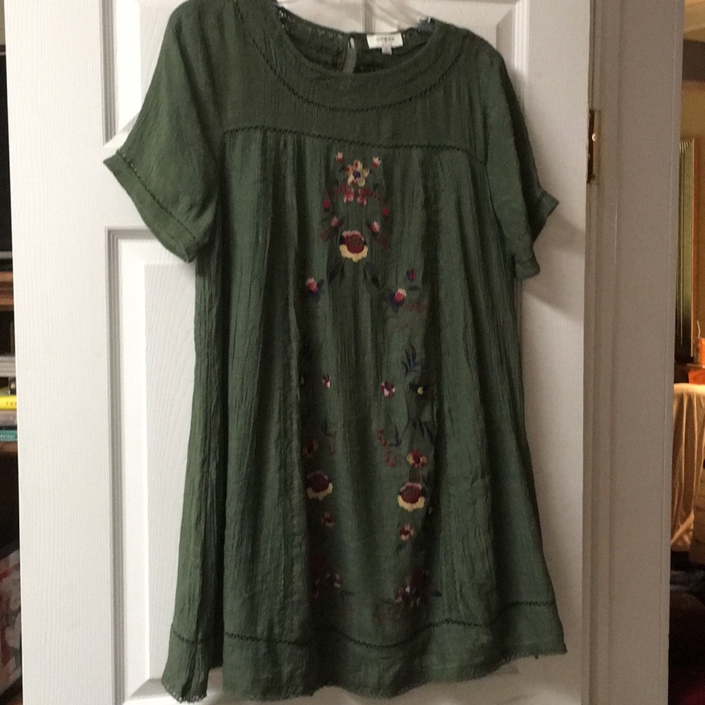 Adorable lined peasant dress - NWOT